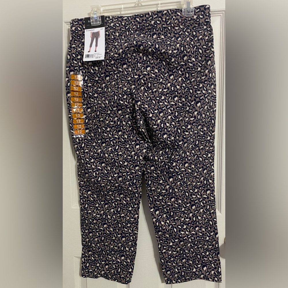 New- Rafaella Women's Pull-On Stretch Comfort Capri Size 12